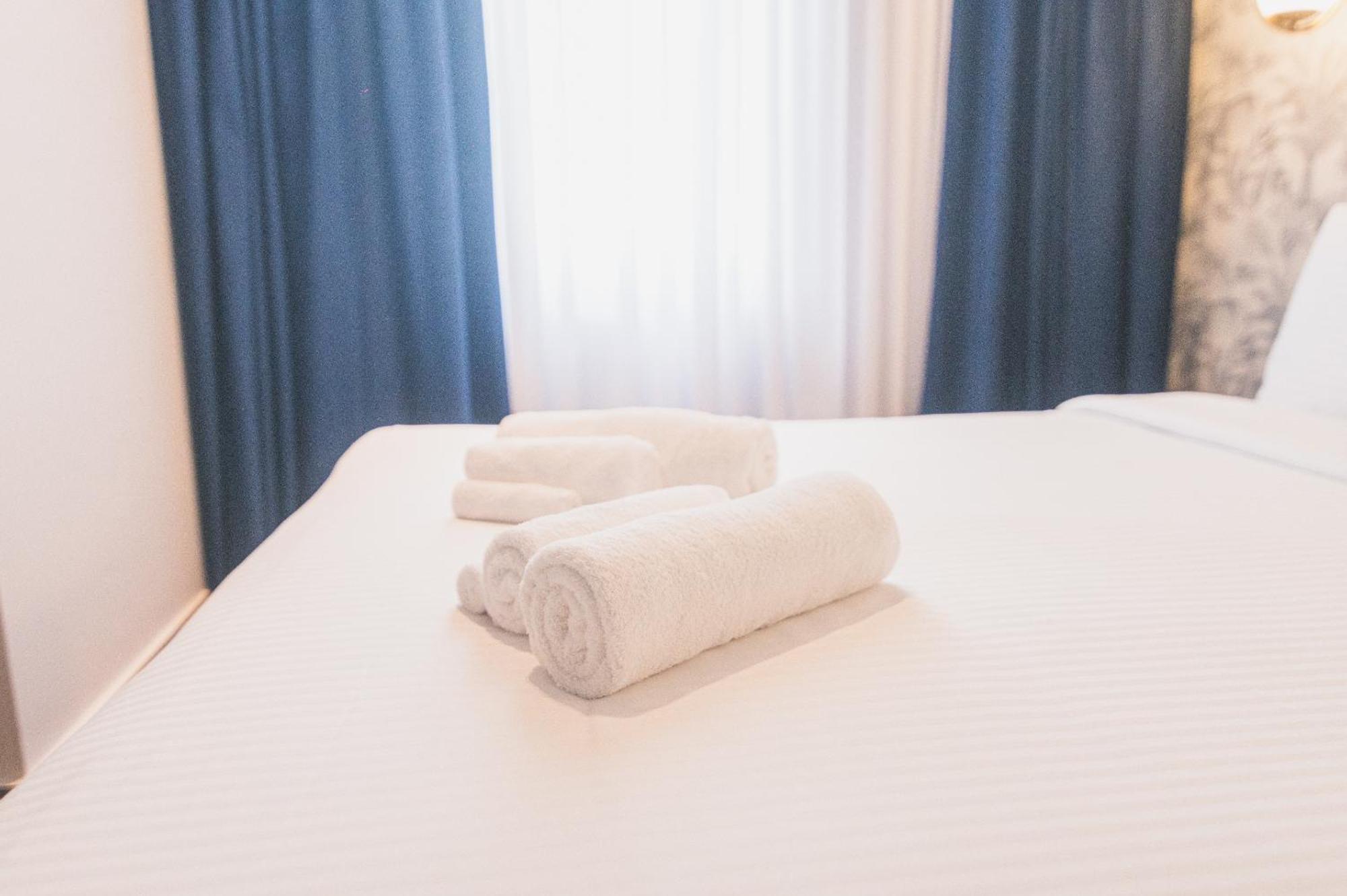 Downtown Suites By Athens Tower Екстер'єр фото