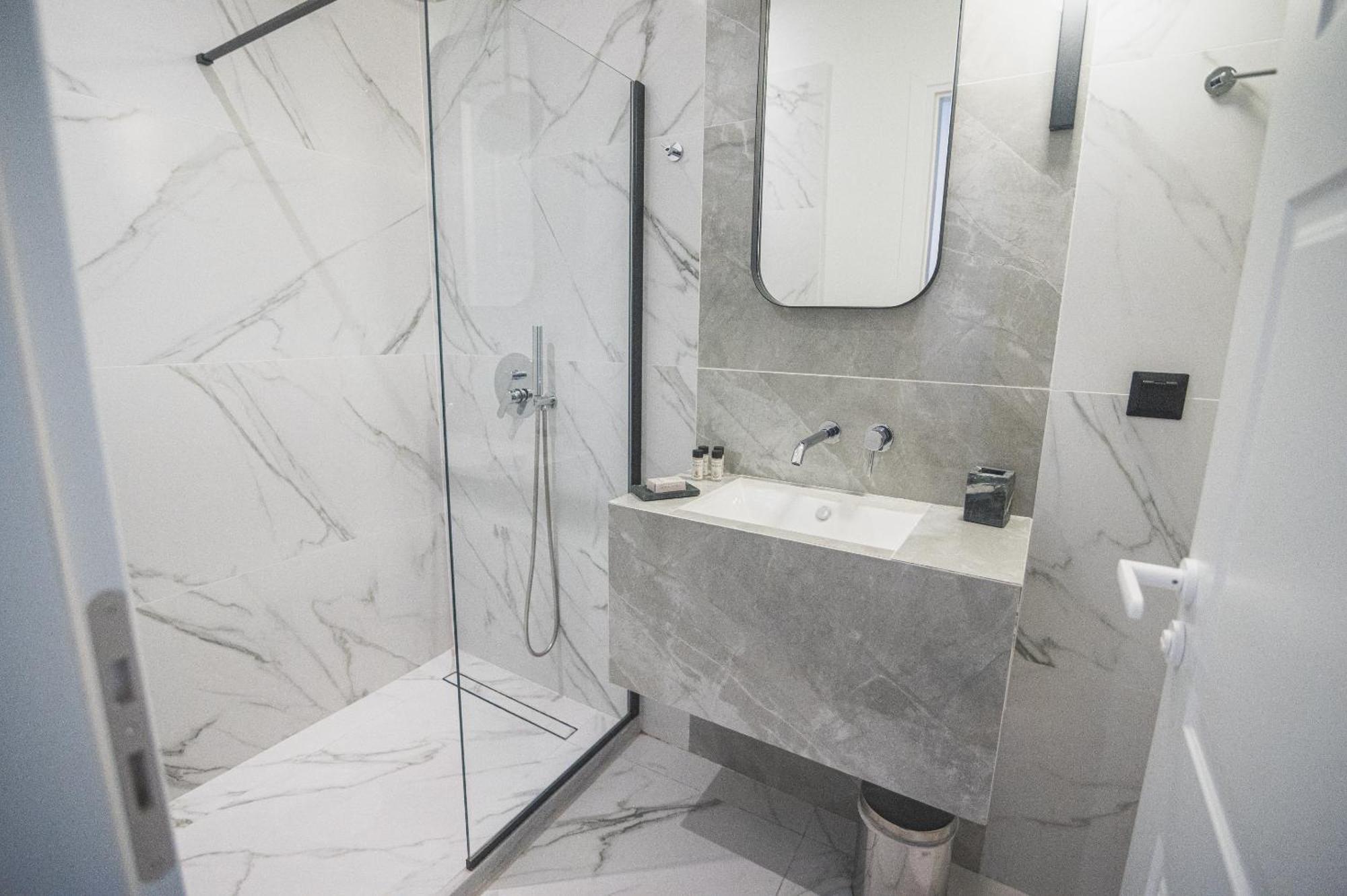 Downtown Suites By Athens Tower Екстер'єр фото