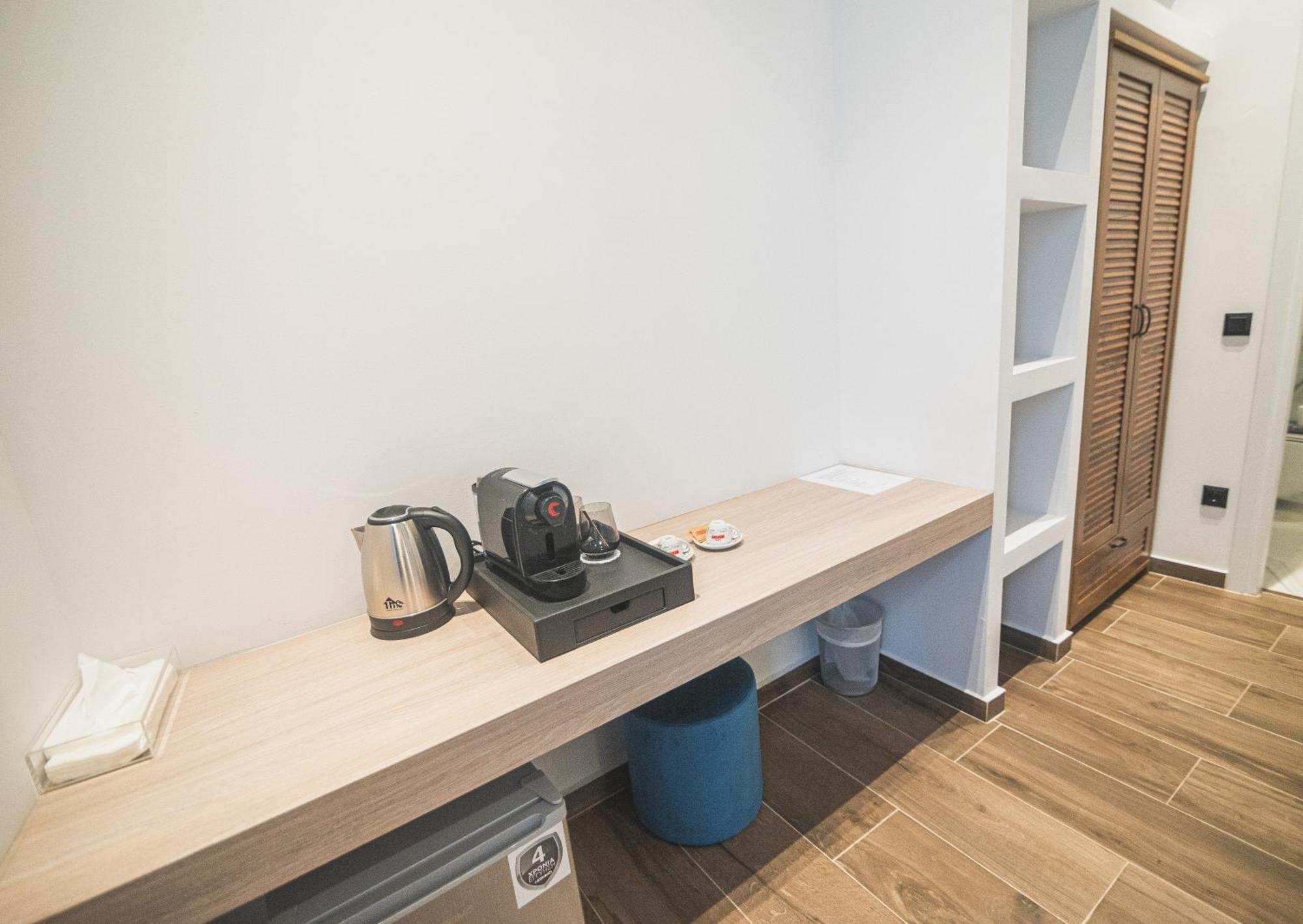 Downtown Suites By Athens Tower Екстер'єр фото