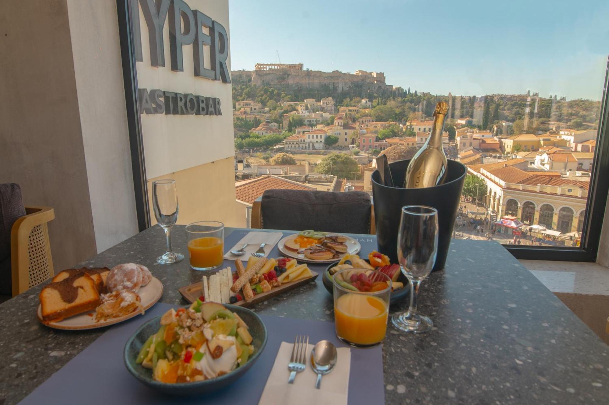 Downtown Suites By Athens Tower Екстер'єр фото
